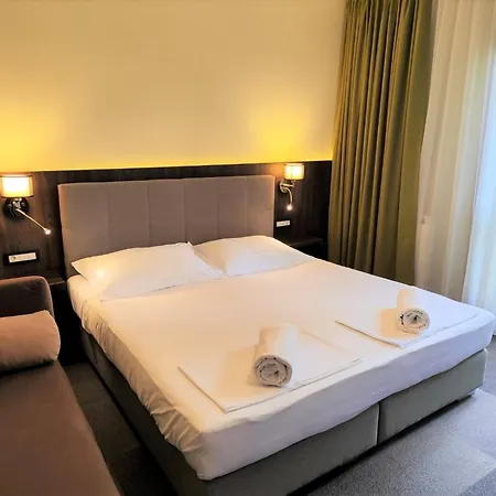 30072 - Goran דירה